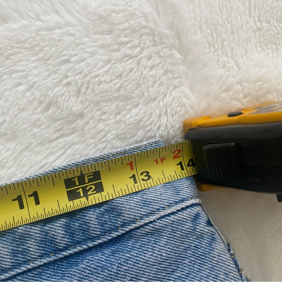 AGOLDE | Parker jean shorts in swapmeet blue - Picture 11 of 13